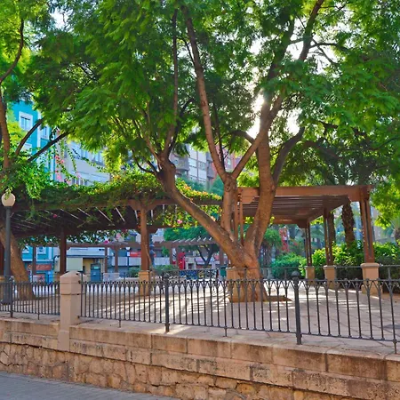 Lejlighed Mercado Puro Centro. 4 Hab. A/c. *