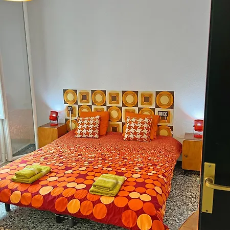 Mercado Puro Centro. 4 Hab. A/c. Apartment *